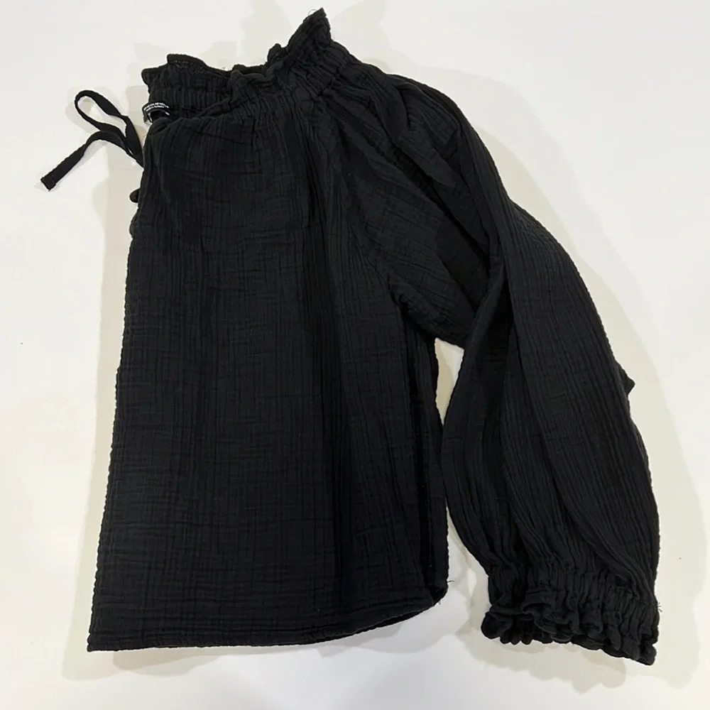 Zara -‎ black, crepe cropped blouse, xs - Picture 9 of 10